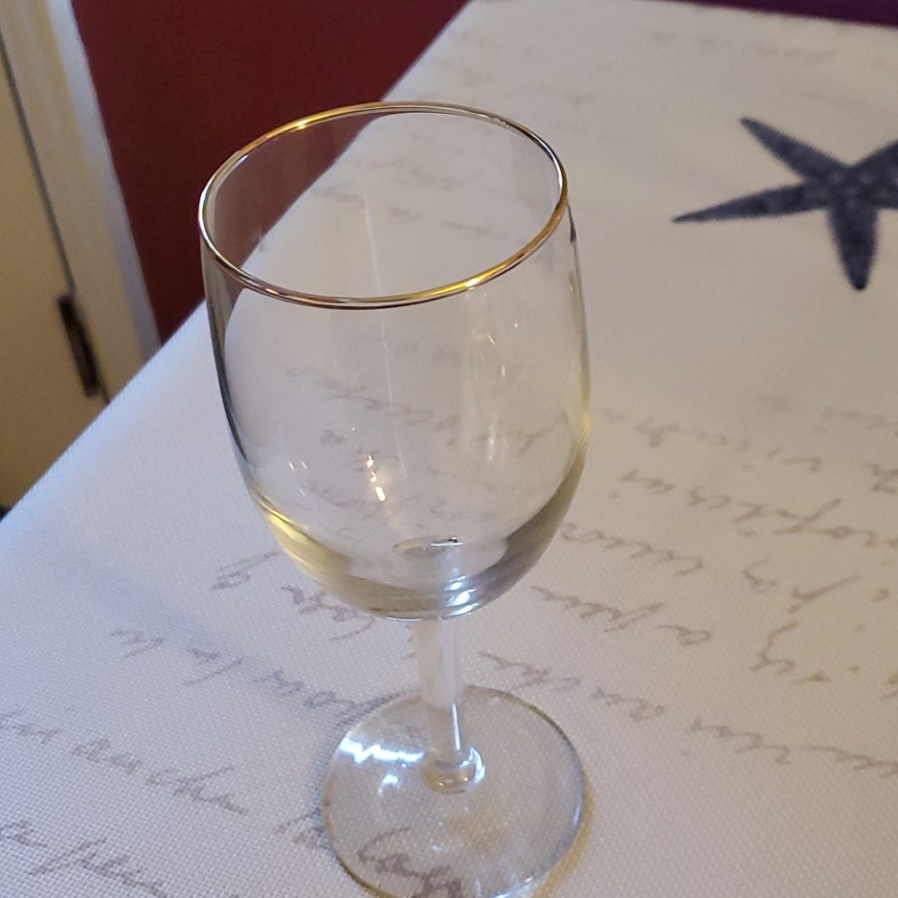 Wine glass